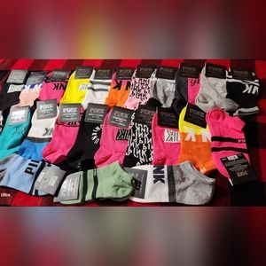 VS Pink socks 6 pairs lot new... With tags